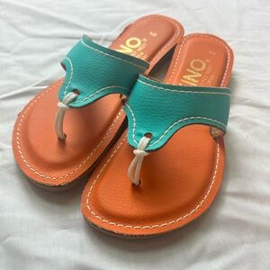 Kino Orange and Teal Leather Sandals size 6